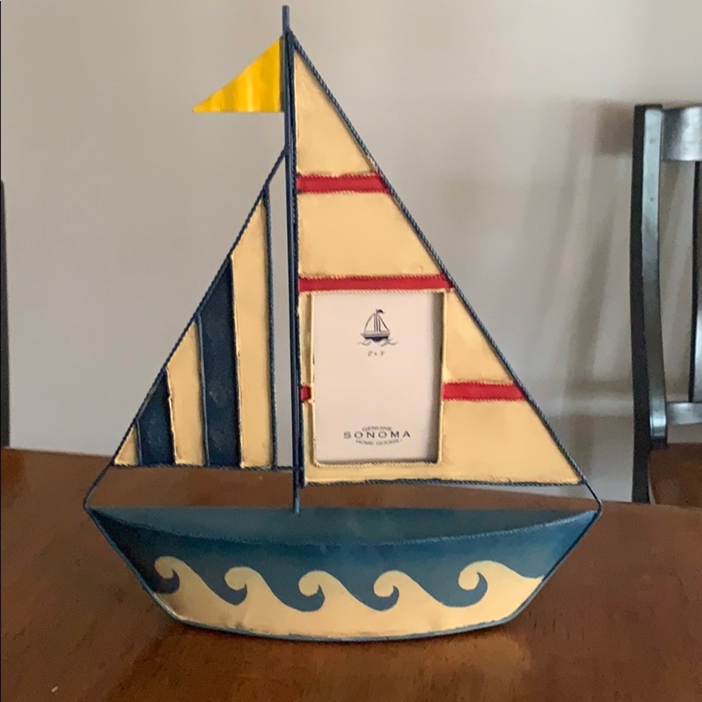 Metal nautical frame